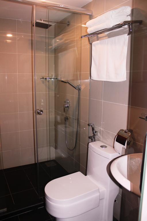 Easyrest Hotel Petaling Dzsaja Szoba fotó
